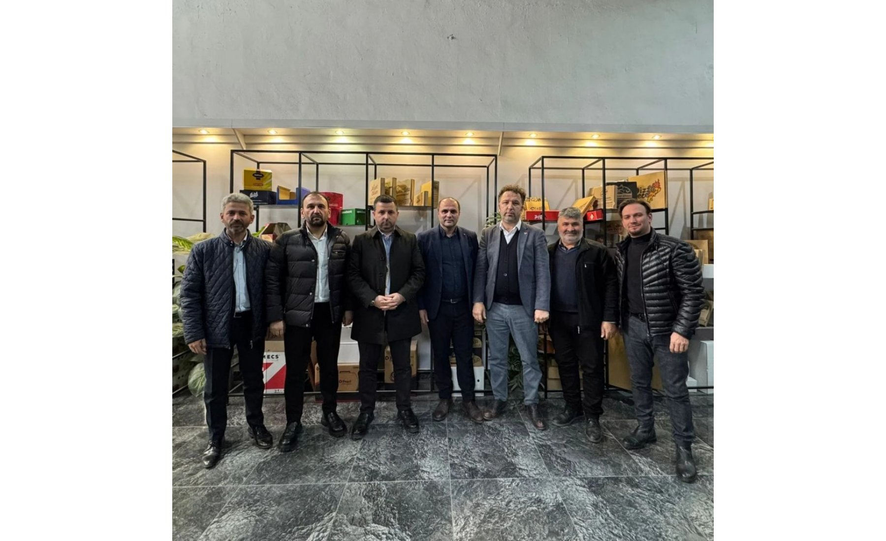 ASRİAD Sakarya, Furkan Ambalaj firma sahibi ve üyesi Furkan Usoğlu’nu ziyaret ederek ambalaj sektörü ve üretim faaliyetlerini değerlendirdi.