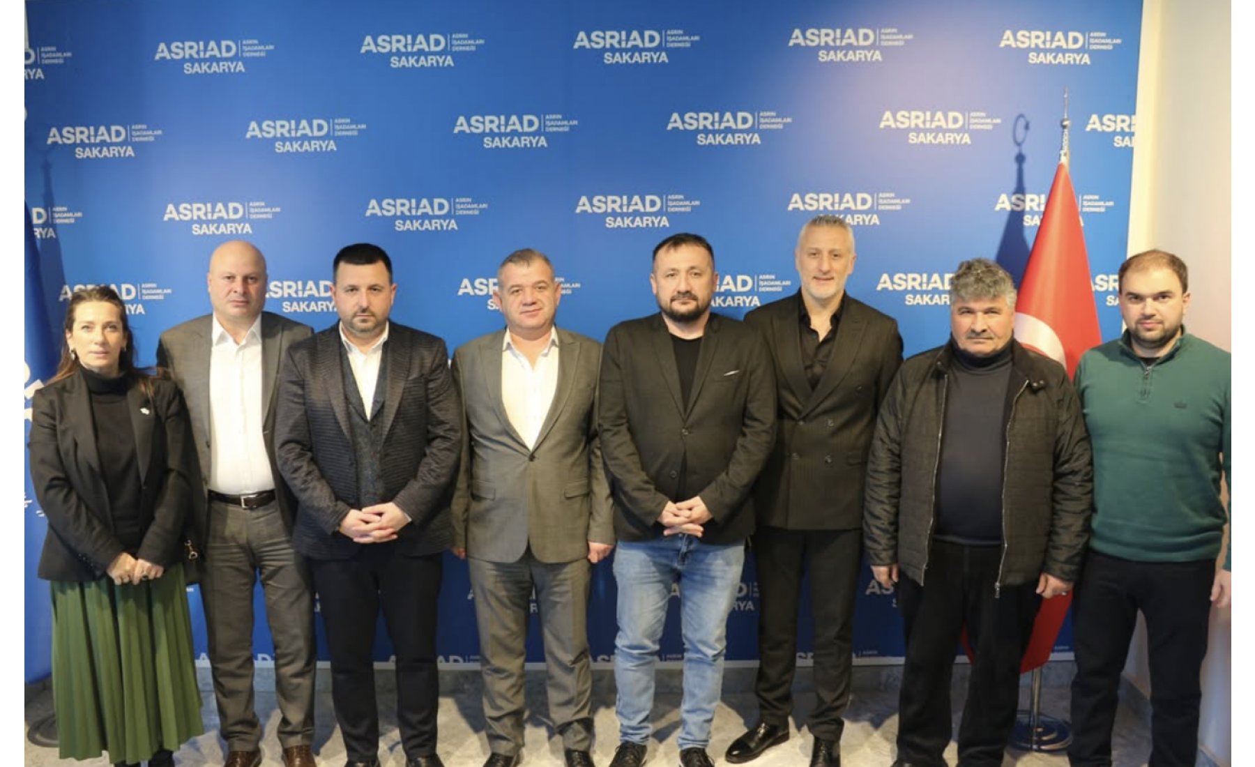 ASRİAD Sakarya, Serdivan Kızılay Şube Başkanı Ercan Garlı ve yönetimini ağırlayarak sosyal sorumluluk ve iş birliği konularını ele aldı.