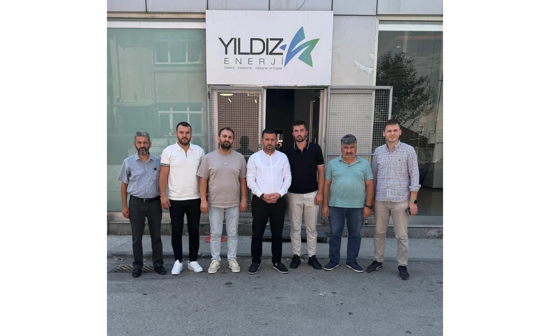 Başkanımız Sn. Rıdvan Ulusal, Üye İlişkileri Komisyon Başkanı Sn. Uğur Dündar ve Yönetim Kurulu Üyeleri ile birlikte üyemiz Yıldız Enerji firma sahibi Sn. 